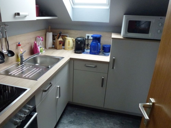 1-8b8b3465e19532d2b13930266bc1d62a